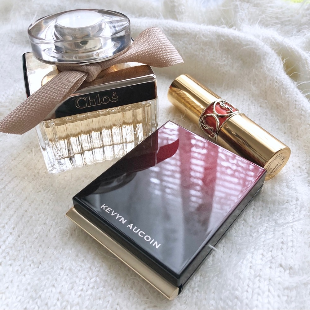 Kevyn Aucoin Sensual Skin Foundation